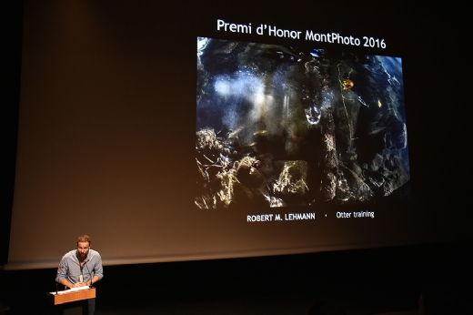 Otter Training de Robert Marc Lehman, Premio Honor MontPhoto 2016
